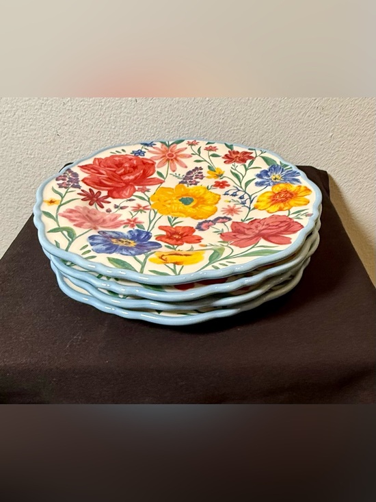The Pioneer Woman Other - 4 The Pioneer Woman Brilliant Blooms Stoneware Salad Plates. 8.5”